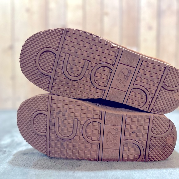 Boots - Picture 2 of 3